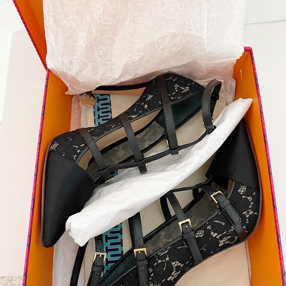 TORY BURCH Satin Lace Leather Black Pointy Toe Camellia shoes Heels pumps US 9.5 - Picture 8 of 9
